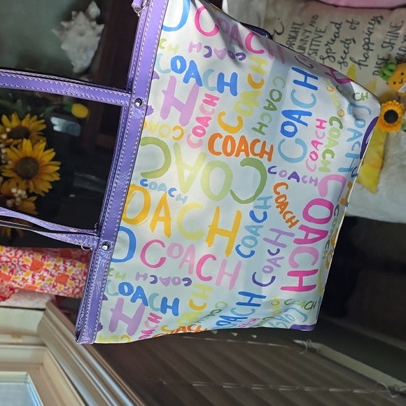 Coach NWT GRAFFITI tote - Picture 4 of 15